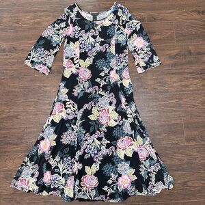 INVESTMENTS FLORAL DRESS